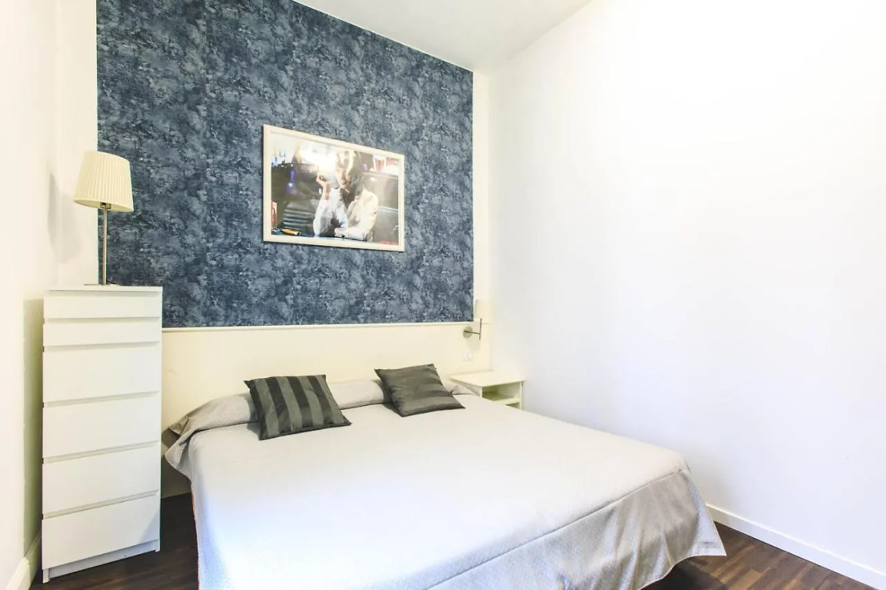 *** Couette-café Bed and Breakfast Cinema House à Rome Italie