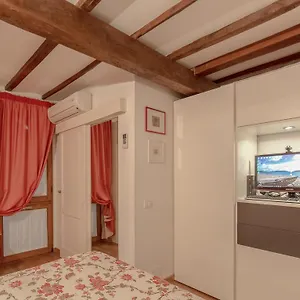 Sitornino Apartamento Florença